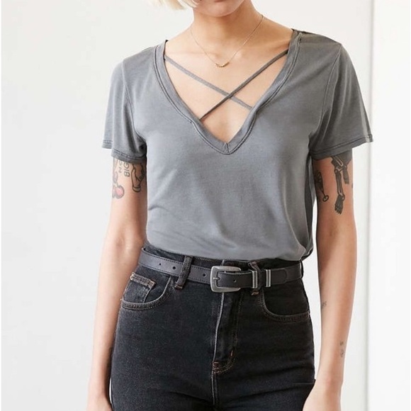 NEW Urban Outfitters Project Social T Strappy V-Neck Taupe Tee - Picture 7 of 12